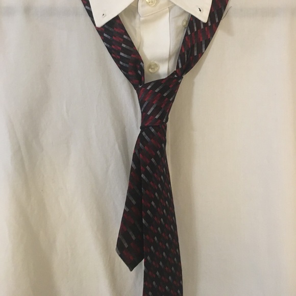 Paul Dione” Black & Red Tie - Picture 3 of 3